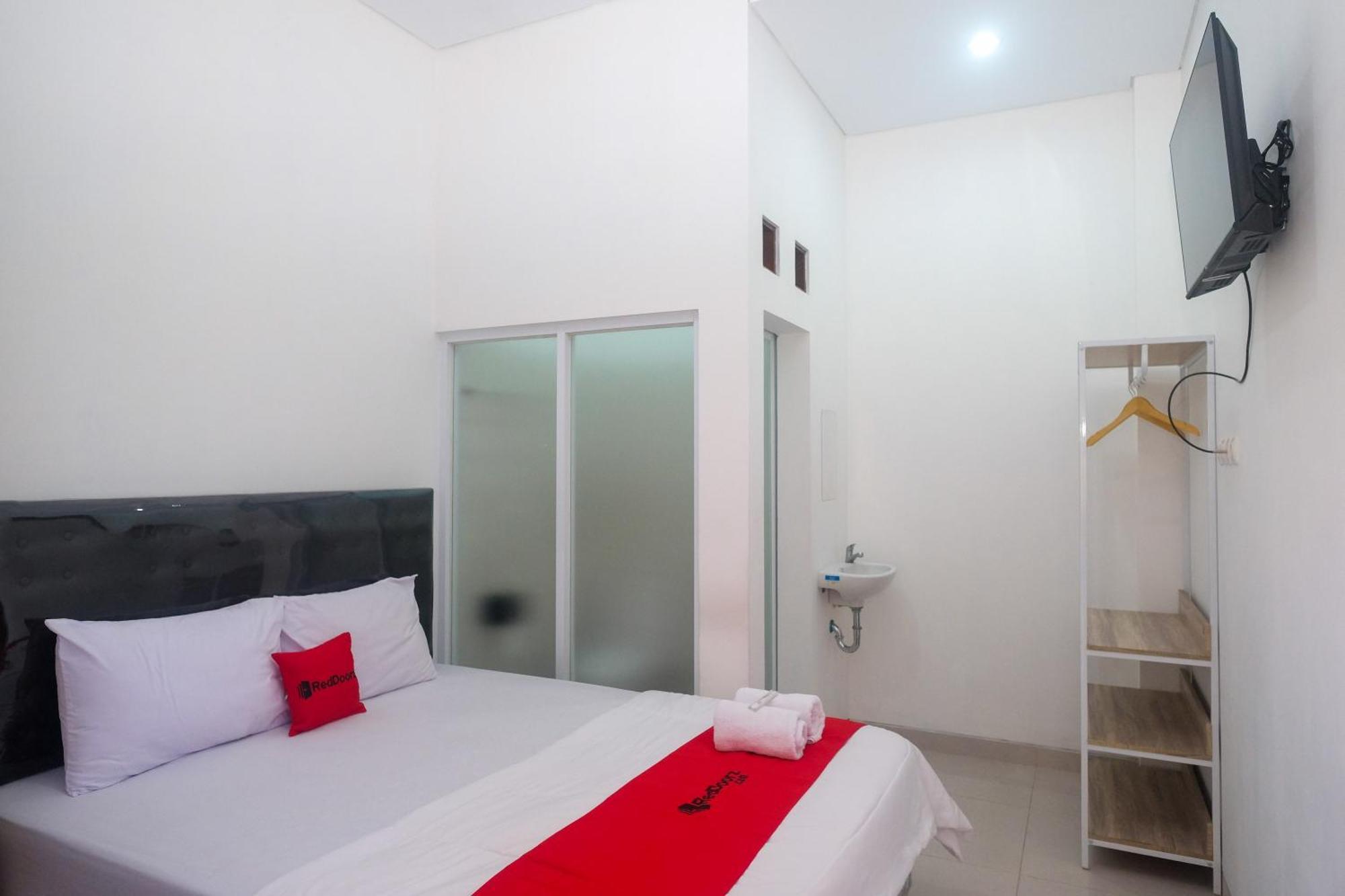 Reddoorz Near Instiper Yogyakarta * Maguwo